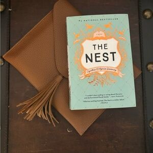 Clutch & Book Bundle: Book: The Nest - Cynthia D'Aprix Sweeney; Tan Clutch
